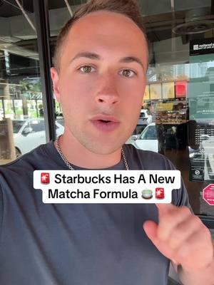 Starbucks recently upgraded their matcha to have only one ingredient: green tea! 🍵✅ This is a huge win since it used to be a mix of tea and sugar. Before this change, there used to be MORE sugar than actual tea in the matcha 🤯 #health #matcha #starbucks #starbucksmatcha #sugar 