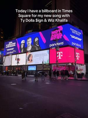 Send me your Location 📍. @Pandora you’re gonna make me get used to this! Second billboard in Times Square! Go listen to ‘Location’ on Pandora’s Hot Drop! 🩷💜 #PandoraMusic #edmtiktok #zerb #timesquare 