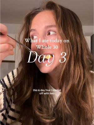 What I ate today Whole 30 day 3! #whole30 #sugarcravings #healthjourney #whole30journey #whole30january #healthyeats #whatieatinaday #healthymeals 