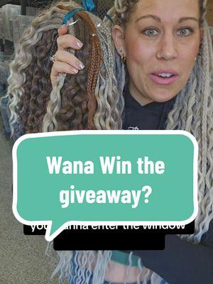 want to win a set of shorties dreads?  You can enter at WildcraftedGiveaway.com. #dreads #wavydreads #berlinbyers 