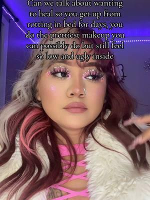 PSALMS 147:3🧎‍♀️‍➡️🙏🏼 😭#healing #lordisking #lordismysavior #HealingJourney #fyp #godistheway #todaywasagoodday #fyp #ravemakeup #ravemakeuplook  #festivalmakeup #festivalmakeuplook 