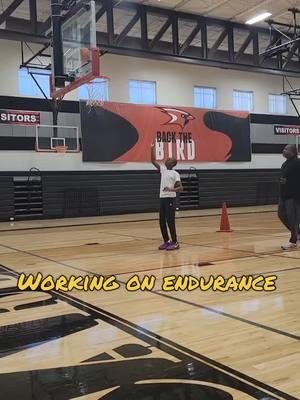 #endurance #endurancetraining #defense #basketball #basketballtraining #personaltrainer #basketballdrills #sports #clowcent #fyp #viral #trending #fathersontime #physicalfitnesstraining 