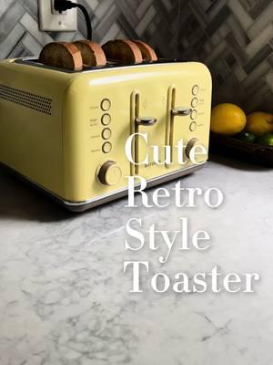 This toaster is an excellent way to add a little color pop to your kitchen ✨ 🍞 #toaster #4slicetoaster #2slicetoaster #avacadotoast #cutetoaster #yellowtoaster #retrotoaster #vintagetoaster #spotlightfinds #kitchendesignideas #kitchendesign #kitchendecor #homedecor #homedecorideas #kitchengadgets #kitchenappliances 