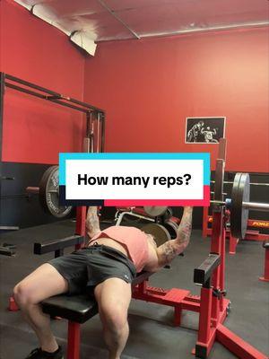 I didn’t get the 20 reps I wanted, I def could have but I miscounted. So how many reps did I get? Comment below 👇  #powerlifters #twitchstreamer #benchpress #benchday