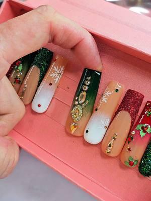 Reusable, acrylic, press on nails! Which means I can use these next Christmas too!! Super glad I got this design while they have it!! #nails #nailsnailsnails #nailart #reusablenails #pressonnails #pressons #diynails #diynailsathome #nailhacks #beautyhacks #lovfulnails #nailapplication #asmr #asmrnails #acrylicnails 