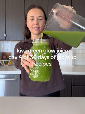 Day 4 / 30: kiwi green glow juice Mineral rich hydration is essential for that glow you want. It's not just about drinking enough water. It's about hydrating with minerals. Adding a pinch of sea salt to your water or drinking lots of cold pressed juices will give you that glow from the inside out. Kiwi Green Glow Juice 2 English cucumbers 2 heads of celery 4-6 green kiwis 2-3 lemons Method: Prepare your produce the way your juicer prefers. I use the @Nama cold press J2 juicer to maximize nutrients, vitamins and minerals in my juices (my code is ABBY10 for a discount!) Juice and enjoy! #greenjuicing #celeryjuice #hydration #healthyrecipes #healthyrecipesideas #easyhealthyrecipes #juicerecipes #healthylifestylehabits #nutritionforwomen #nutritioncoachforwomen #holistichealthandwellness #holistichealing 