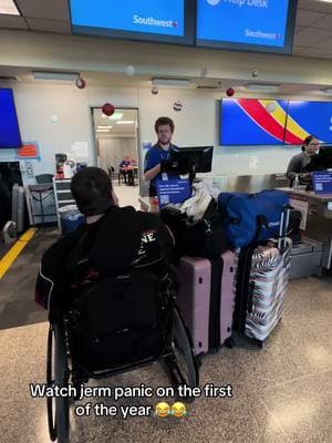 Because why this man look so confused #southwestairlines #travel #reservations #travellifestyle #Home #Vlogmas #handicap #thewheeltexas @The Wheel Deals 