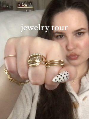 my everyday gold jewelry tour!! ⭐️⭐️ #ringtour #jewelry #jewelrytour #finejewelry #jewelrytiktok 