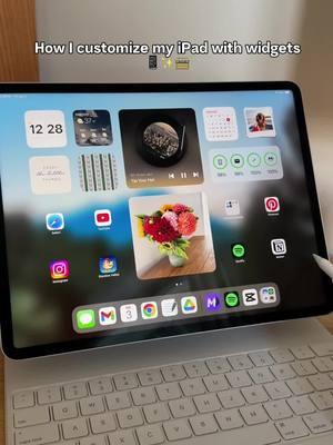 How I customize my iPad Home Screen with widgets #ipad #ipadhomescreen #ipadsetup #ipadpro 