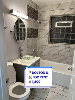 HOUSE FOR RENT #doltonillinois #houseforrent #chicagohouse #southsuburbschicago #kiewiththekeys #chicagorealestateagent #socialworkingrealtor #chicagoassociationofrealtors #kw1c 