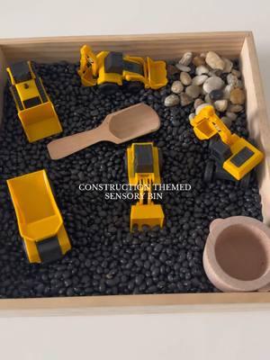 Construction Sensory Bin! 🚜👷🦺Taking a little break from Holiday theme’d content. My son is loving all the construction vehicles right now! So this was perfect for him and he was so excited! 💛 #sensorybin #sensoryplay #toddleractivities #preschoolactivities #preschoolathome #homeschool #learningthroughplay #screenfreeplay 