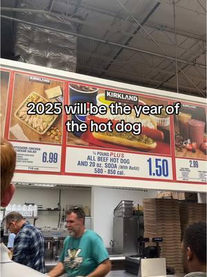 Eat more hot dogs #costco #itsaboom #hotdog #costcohotdog #fyp #foryoupage #boom 