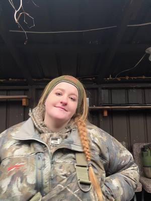 Duck report!!!!  #duckhunting #duckseason #sitka #banded #duckreport #winterweather #girlshunttoo 