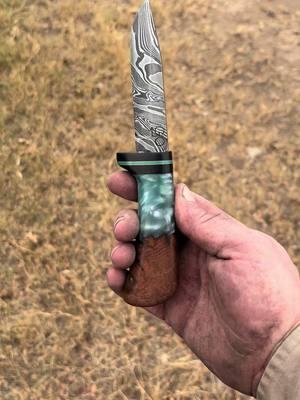 First build of 2025! #goleftcustomknives #damascus #handforged #cowboyshit #beamaker 