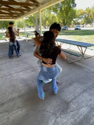 Over 100 degree weather didn’t stop them from being AMAZING 🤩 #quincepractice #bailesorpresa #15cera #yakima #fyp 