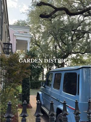 Strolling through the Garden District in New Orleans was like stepping into a storybook—breathtaking mansions, stunning architecture, and lush greenery everywhere you turn. A definite highlight of my trip and an absolute must-visit when you come to New Orleans. #thegardendistrict #gardendistrict #neworleans #thingstodoneworleans #mansionsneworleans #realestate #historicmansion #neworleansfood #neworleanshistory #neworleanshomes 