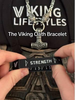 Stretches to Fit ⚔️⚔️  #viking #vikingrise #vikingstyle #mjolnir 