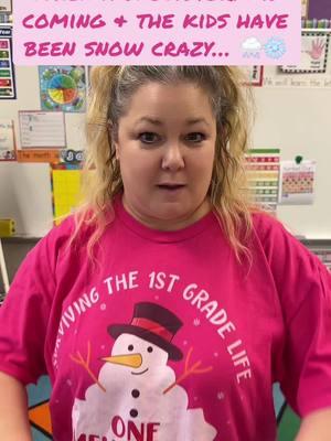 #teachersoftiktok #snowday #madegascar #earlydismissal #iliketomoveitmoveit #dance #snowiscoming #havetolaugh #MomsofTikTok #crazyday #teacherswhodance #momswhodance @Peechee Neric @trisha5671 @Cindylg113 