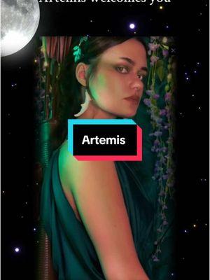 Will you join the hunt? Tickets sold @Myths and Mortals LLC to see @Snow 🍉 live #artemis #greekball #greekmythologyball #cosplay #artemiscosplay #hunt #greekgoddess #goddess 