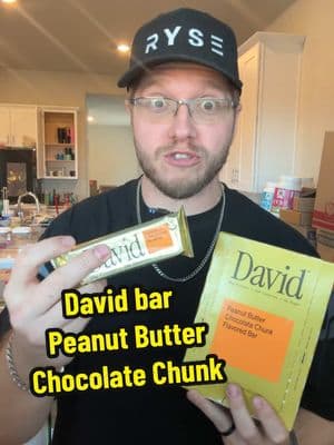 FFGF reviews David Bar PB Chocolate Chunk #formerfatguy #GymTok #FitTok #foodtiktok #foryou #review #tastetest #foodcritic #food #rating #proteinbar 