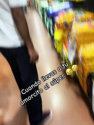 Por eso no lleven a sus novios al súper con ustedes 🤣😂🤣 #parejasgoals #noviosgoals #melodias #amigos #paratusamigos #espososcomedia #esposos #parejas #noviostoxicos #chistesgraciosos #groserias #esposo #esposa #supermercado 