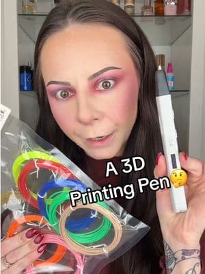 Trying a 3D Printing Pen😱🤯 #3dprinting #3dprintingpen  #makeuptutorial #editorialmakeup #creativemakeup #auranails #monochromaticmakeup #christmasgift 