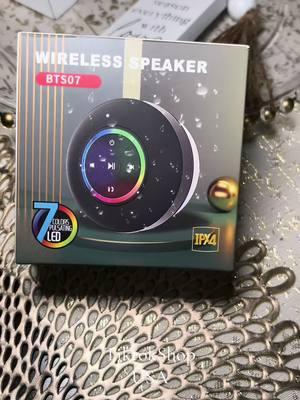 #tiktokshopfinds #yaared15 #TikTokShop #yaaredsalinas #wirelessspeaker #waterproofspeaker 