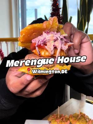 📍 @Merengue House — Wilmington, DE. They have plenty of options available on the menu, sushi included…I played it safe with the one that I chose, but I will be back for more. The empanadas were fried to perfection, the Morir Soñando was just as I remembered from my childhood, and those tostones sliders stole my heart for sure. @Chinito2800❤️‍🔥  • • #angiiebee #merenguehouse #Foodie #food #delaware #defoodie #delawarefoodie #delawarefood #wilmingtondelaware #fyppppppppppppppppppppppp 