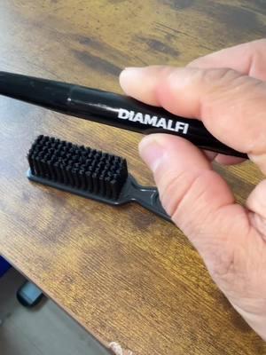 #diamalfi #tip #liquid #pen #beard #eyebrows #water #resistant #natural #looking #long #fyp #paratii #TikTokShop #viralvideo @DIAMALFI 