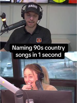 We’re back with round 15! I’m now 141-9. 😬 #90scountry #onesecond #namethattune @namethattune @annamarie_media 