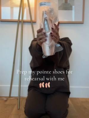 Pointe shoe ASMR for rehearsal🩰🫶🏽 #pointeshoeprep #pointeshoe #pointeshoes #pointe #ballet #ballerina #ballerinasoftiktok #balletdancer #ballerinacheck #ballerinas #bloch #blochdance 