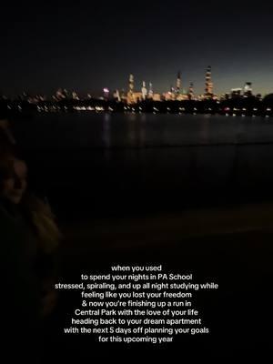 PA school Zoey couldn’t believe her life. It’s so easy to get stuck in didactic year and trapped in a stress bubble. I’m here to say it gets better and life is so much better on the other side of school! #lifeasapac #palife #physicianassistantlife #nyc #physicianassistant #medicine #nyc #whitecoat 