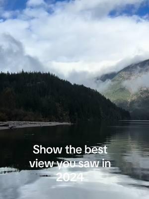 We saw a lot of great views, but this will always be my favorite 🥹 #malinois #maligator #belgianmalinois #travelwithdogs #mountrainier #northcascades #dogislife #mansbestfriend 