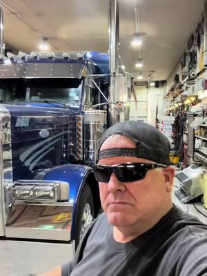 Saturday Bonus video squared. #truckertok #farmtok #CapCut #379peterbilt #pennsylvania #owneroperatorlife #bucketlife 