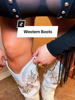 It’s always the answer. Cowgirl boots. I’m loving these SO much, if you couldn’t tell! I’ll link them above for you!👏🤎🤠 #westernwear #womensboots #cowgirlbootsoutfit #womenswesternfashion #countryoutfitinspo 