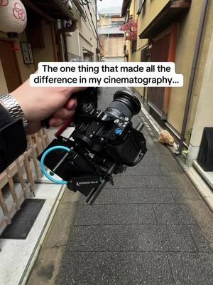 The easiest way to get an aesthetic image is to find complementary colors to shoot. In this case, I captured blue hour with Kyoto lights on @FUJIFILM X/GFX USA #cinematic #japan #kyoto #bluehour #cinematography #colorgrading #davinci #fujifilm #fujixh2 