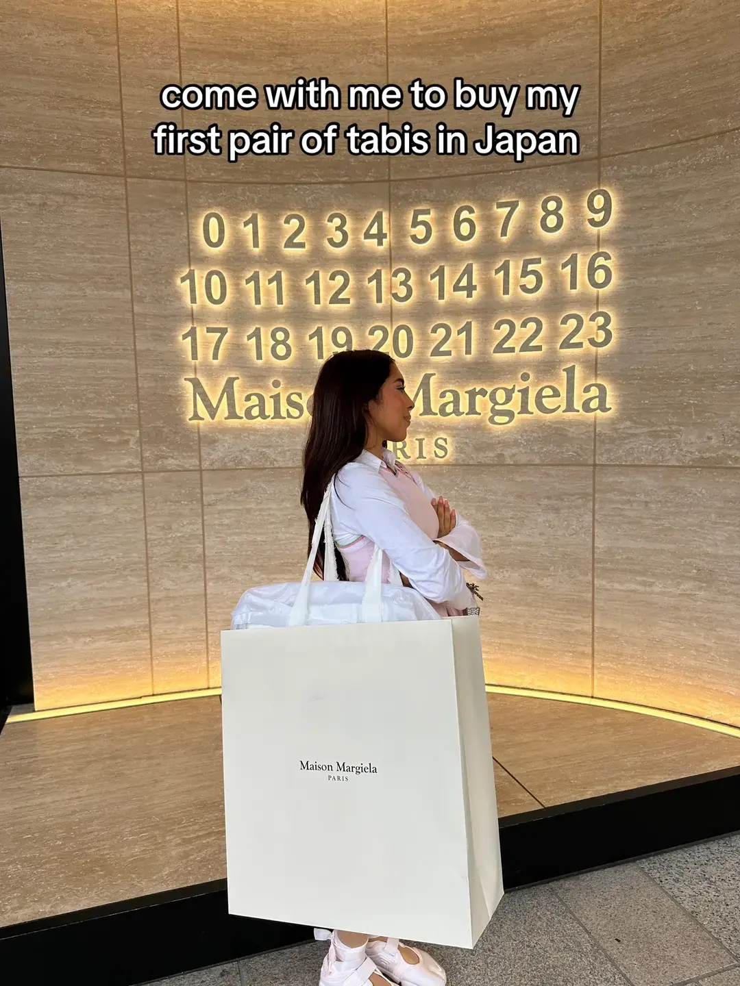 Come with me to buy my first pair of tabis in Japan 🛍️🇯🇵 #tabiboots #maisonmargiela #margielatabis #japanhaul #japanshopping #harajuku 