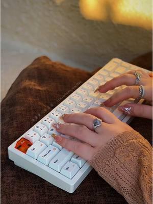 🍊 @mechlands Luminkey Magger68 HE 🍊Wired Gaming Keyboard with Hall Effect Switch . Rapid Trigger Magnetic Keyboard . Aluminum Mechanical Keyboard . Sandwich Structure . PBT Keycaps . RGB Backlit . Is this your vibe? Getting addicted to keebs tapping sounds. Crazy obsessive satisfying keebs. #asmr #keyboardasmr #keyboard #customizedkeyboard #cutekeyboard  #keyboardart#typing#assemble #typing #mechanicalkeyboard #keycaps #keyboardbuild