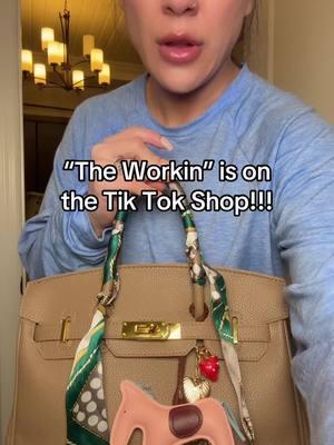 Y’all better run and grab this before it’s too late and you have to drop $30,000 to ever have this bag! #TheWorkIn #WalmartBirkin #ViralHandbag #FashionLookBook #luxuryhandbags 