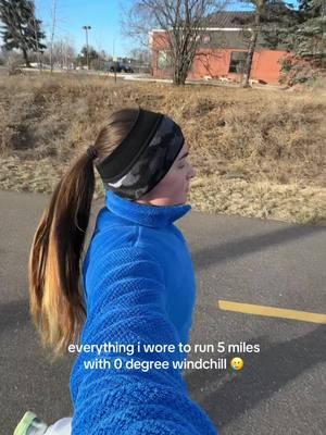 i fear the winter and i are not friends #runner #winterrunning #easyrun #whatiwore #runningoutfit #coldweather #wintertraining #hybrid #hybridtraining #halfmarathontraining #hyroxtraining 