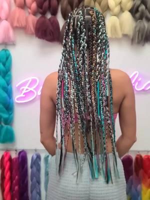 BOXBRAID #braidmiami #trending #miamifestival #miamilife #miamitrenzas #doraltrenzas #braidaid #trencitas #trenzas #trenzasmiami #braidmiami #braidstyles #braids #miamihair #miamilife 