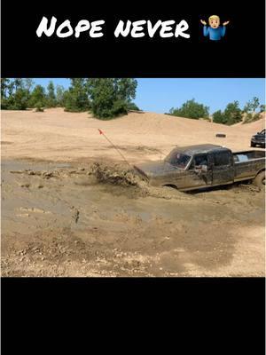 Trashed this poor truck so many times 🤣 #ford #fordf350 #f350 #idi  #cclb #obs #obsford #fordsofinstagram #trucksofinstagram #bricknose #bricknoseford #diesel #dieseltrucks #8lug #8lugmafia #mostlycustomoffroad #oldschool #flatbed #flatty 