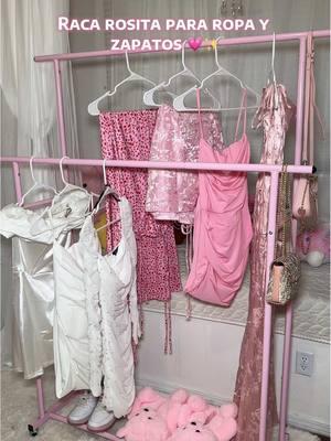 #pink #raca #raqueta #closet #rosa #decoraciones #beautyroom #clothesrack #roomdecor #roommakeover #girly #musthaves #treasurefinds #tiktokshopfinds #