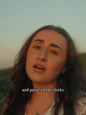 pause all the clocks🥹 🎥: @Candise Howe #clocks #singing #sing #lovesong #couples #Relationship 