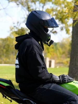 safe and sound <3 #biker #motorcycles #zx6r #kawasaki #bikelife #636 #kawasakiracing #kawasaki636 #fyp #chicagomotorcycles #motorcycle #wheelie #misguidedchicago #onewheelup #motorcyclecommunity #bikerfyp #motorcyclelife #rollers