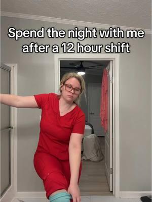 A night with me after a 12 hour shift #MomsofTikTok #toddlermom #girlmom #nurse #nursesoftiktok #RN #12hourshift #nurselife #scrubs #compressionsocks #casteroil #vanicream #dinner #skincare 