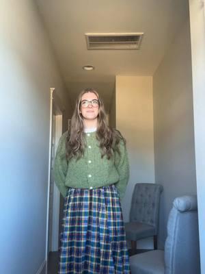 todays work fit for you(r) page #OOTD #workootd #anthroootd #plaidskirtoutfit #cardiganoutfit #brownbootsoutfit #imsohot 