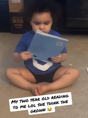 Toddler reading with my baby girl, she has gd memory 💕 #toddlersoftiktok #studmom #babiesoftiktok #girlmom #smartbaby #learning #toddler 