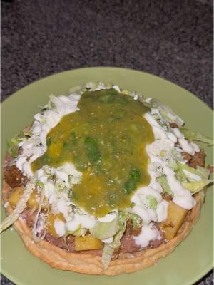 Sopes #sopes #sopesmexicanos #sopesgigantes #sopesdechorizo #ideasdecomida #cookingideas #food #cocinando #sopes #cooking #cookingideas #ideasdecomida 