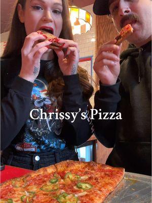 Chrissy’s Pizza in NYC 🍕 10/10 #chrissyspizza #chrissys #nycpizza #pizzareview 